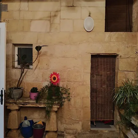 Stella's House بيت للعطل Siggiewi