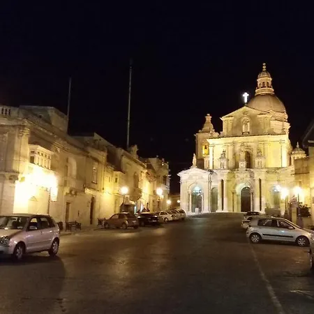 بيت للعطل Stella's House